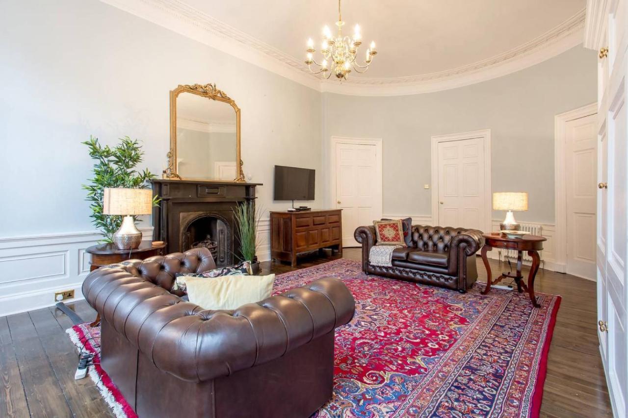 Joivy Converted Flat In Historic Building In New Town EDI Exterior foto